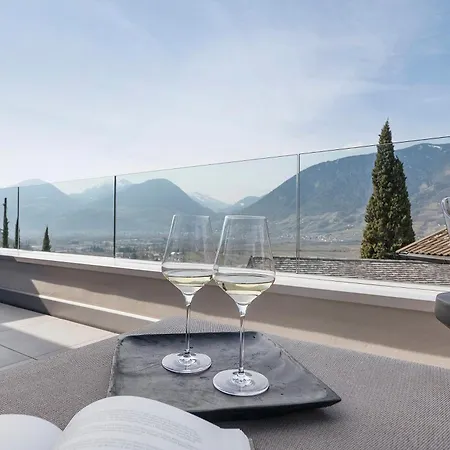 Wine Pratenberg Guest house 4*