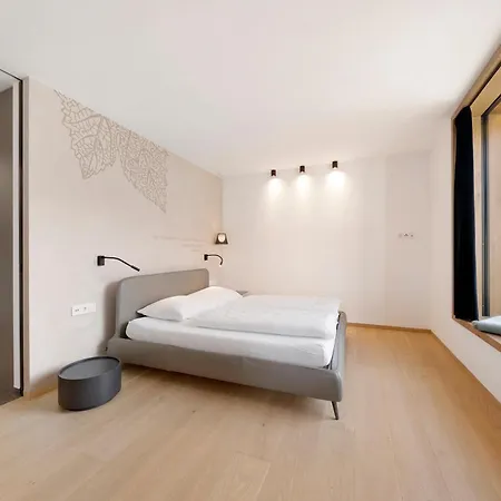 Wine Pratenberg 4*