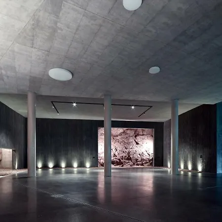 Pratenberg Wine * Meran